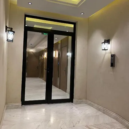شقه اسس 13 عائليه متكامله Apartment Riyadh Exterior photo