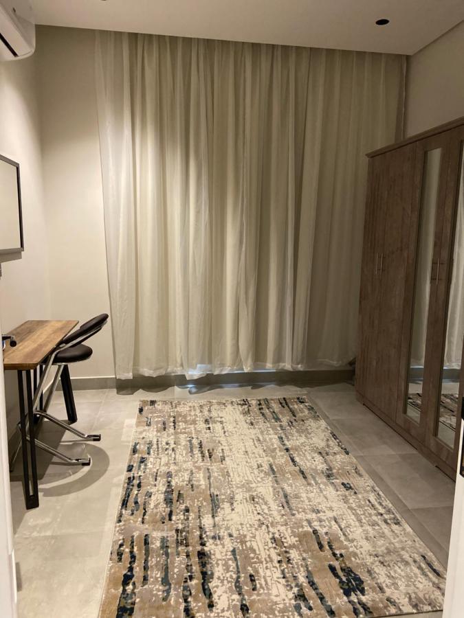 Apartment شقه اسس 13 عائليه متكامله *